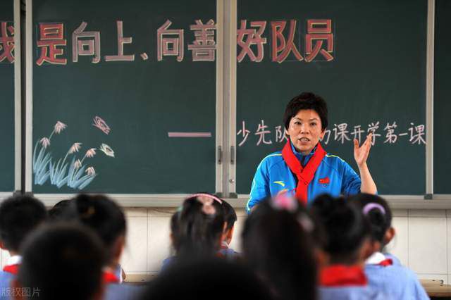 亚洲欧美激情另类自拍
