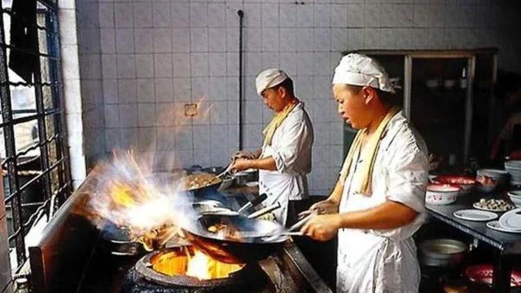 国产成人精品免费视频大